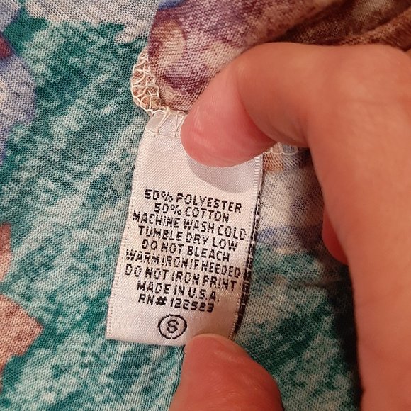 BDG Flower-Print Top - Picture 8 of 8